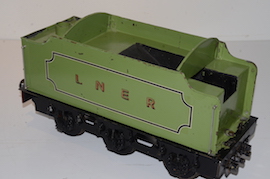 tender2 3.5" Green Arrow LNER Class V2 2-6-2 live steam loco for sale