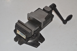 main Vertex 4" machine vice. Milling machine for sale