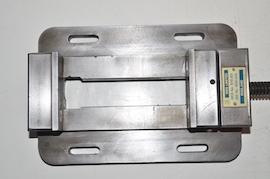 top 4" WDS J&S milling machine vice for sale.